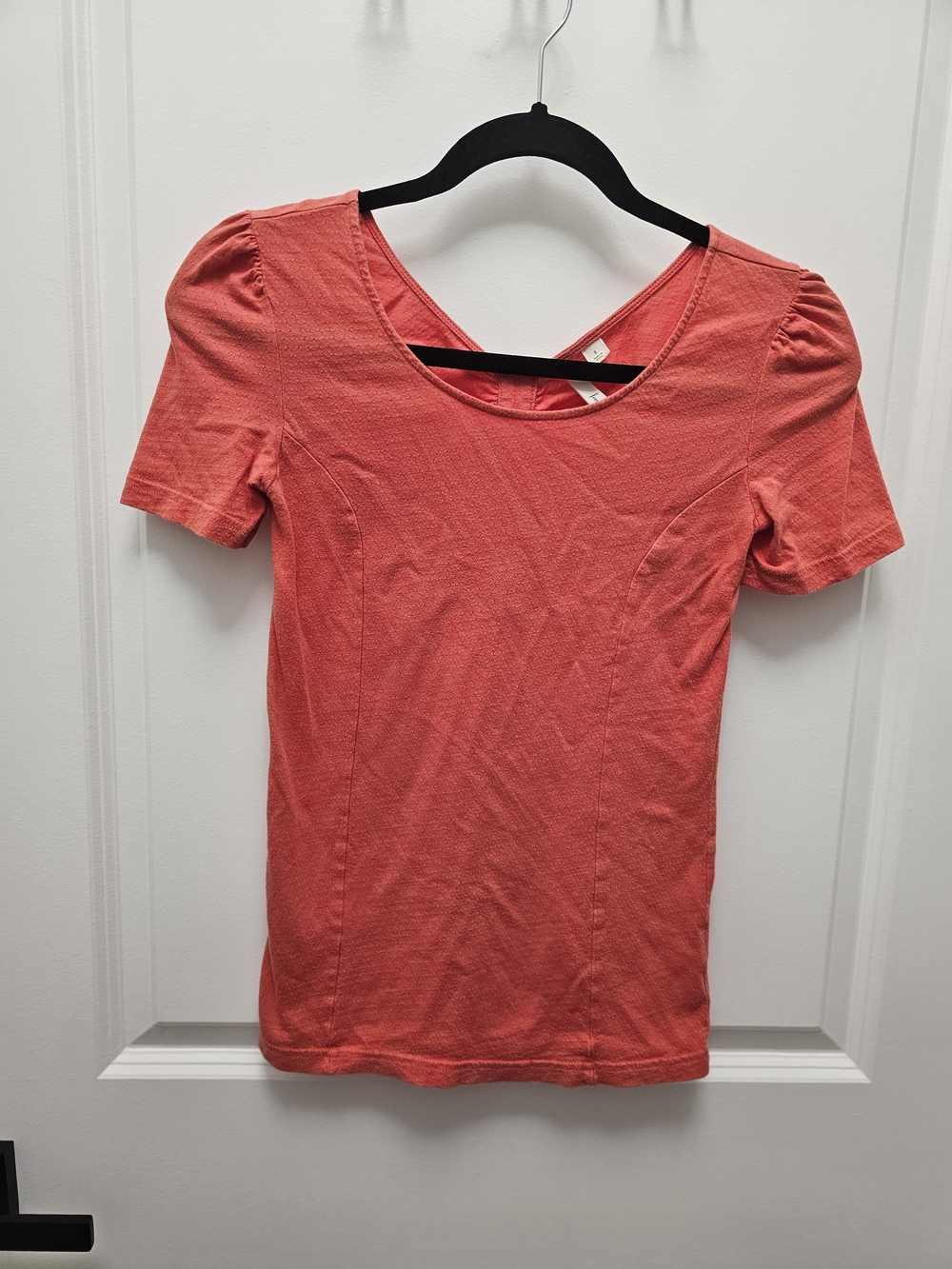Frenchi Coral Short Sleeve Scoop Neck Top